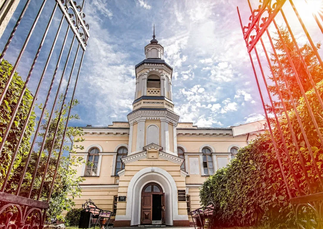 Афиша: Экскурсия по выставке «Эпоха камня на территории Томско-Нарымского Приобья» в Томске 6 августа 2026