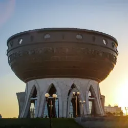Афиша: Речная вечерняя прогулка по Волге с живой музыкой в у причале 19 августа 2026