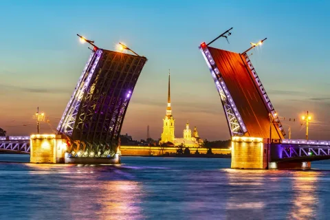 Афиша: Вечеринка под разводными мостами с Dj и баром в Санкт-Петербурге 7 августа 2026