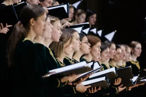 Афиша: Концерт молодежного хора Сретенского монастыря в Москве 14 ноября 2026