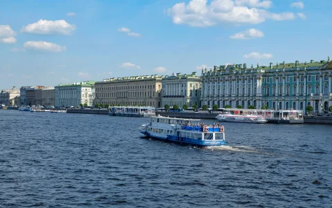 Афиша: «Забытые острова» на теплоходе по будням от Сенатской пристани в Сенатской пристани 14 сентября 2026