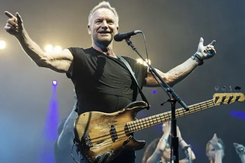Афиша: Магия свечей. Sting Tribute в Санкт-Петербурге 21 октября 2026
