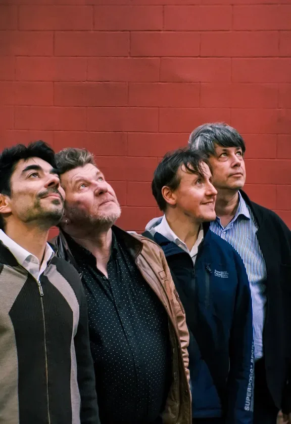 Афиша: Рубен Топкарян и The Blues Bees в Москве 1 сентября 2026