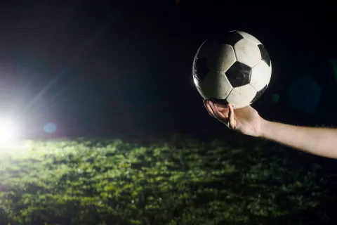 Афиша: Искра — Чертаново в Смоленске 15 августа 2026