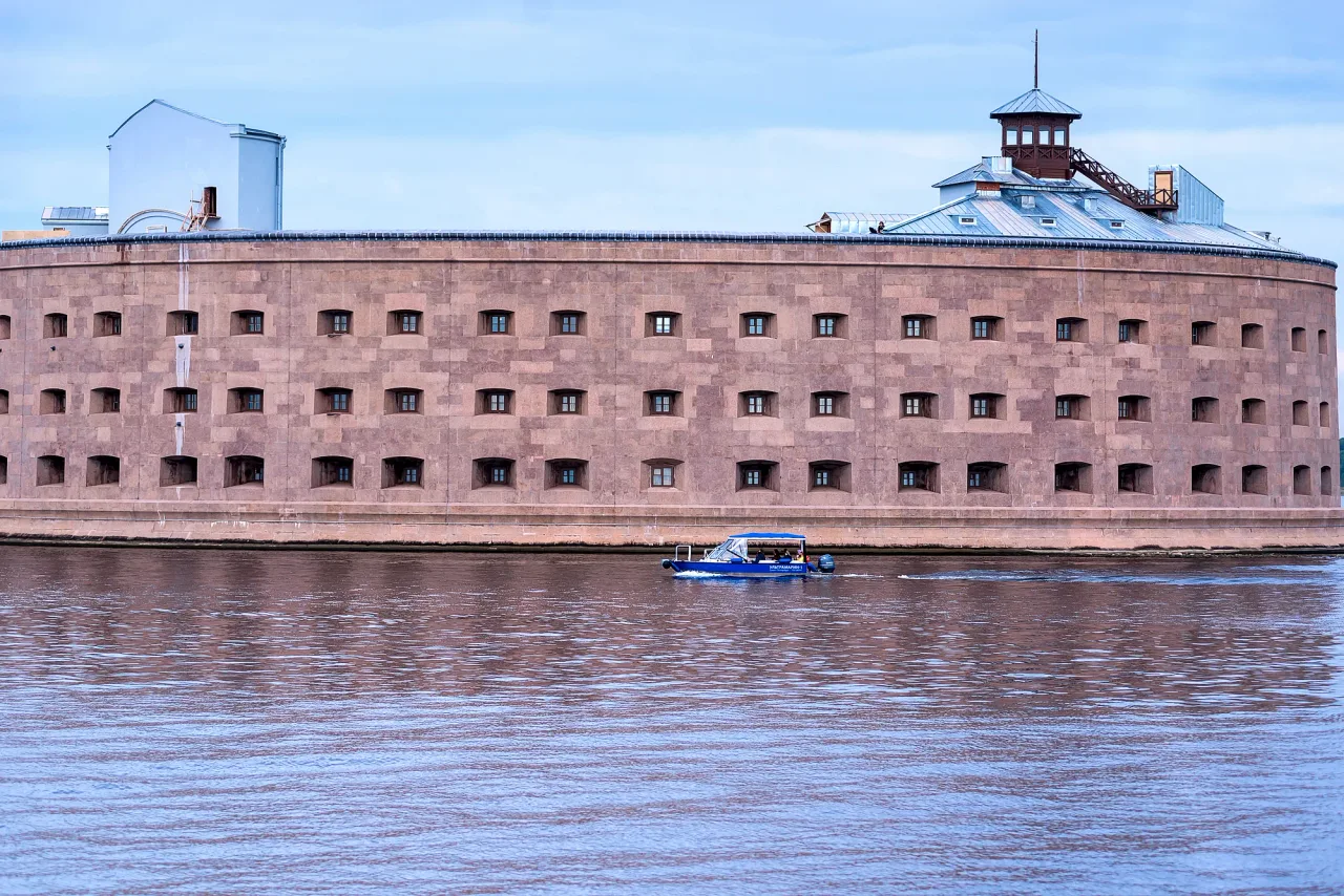 Афиша: Форт Константин. Морская прогулка. Остров фортов в Санкт-Петербурге 8 августа 2026