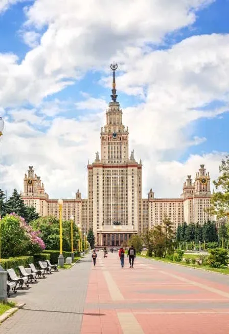 Афиша: Легенды и мифы сталинских высоток в Москве 8 августа 2026