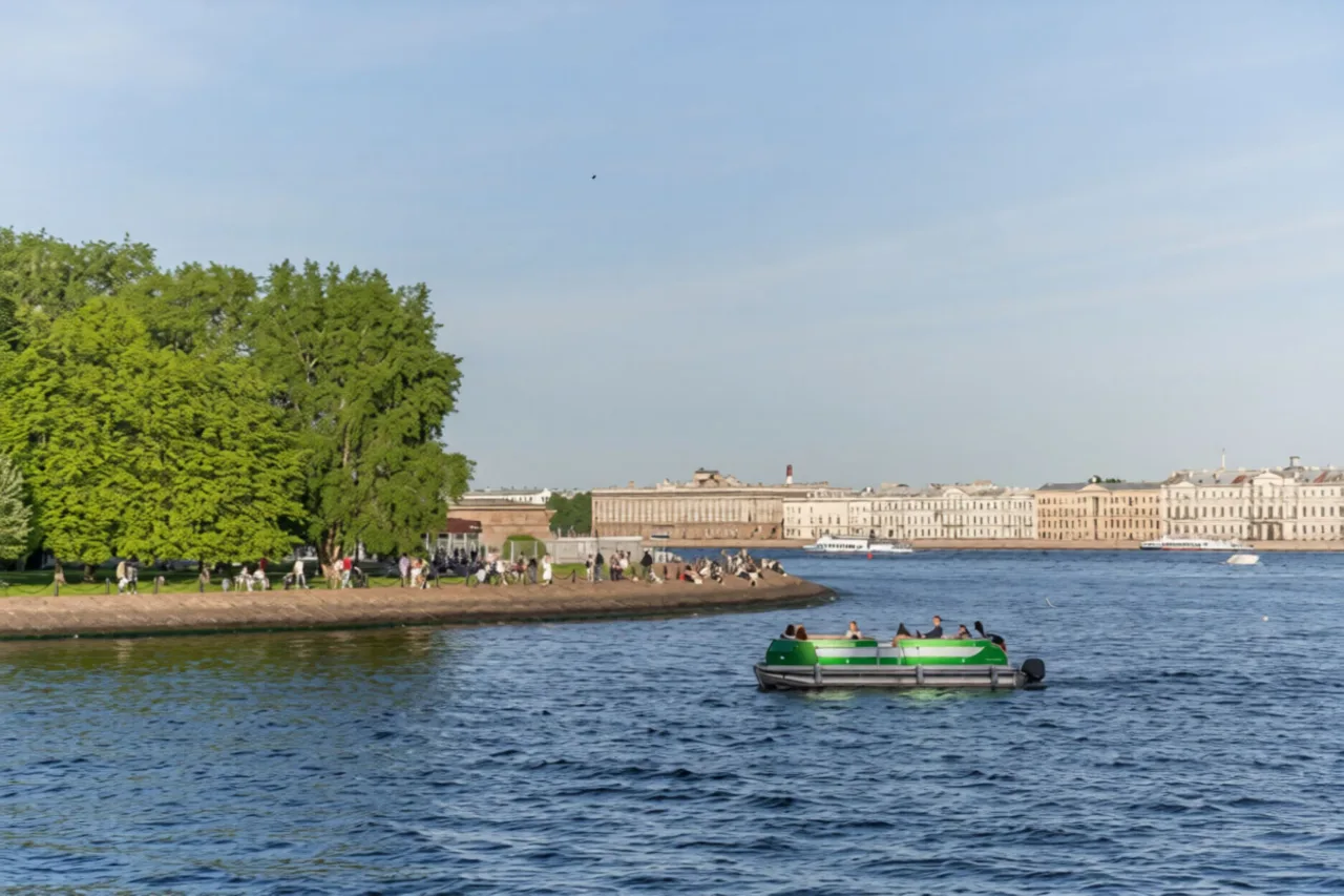 Афиша: Петровский Петербург — золотое кольцо от Петроградской стороны в Санкт-Петербурге 22 августа 2026