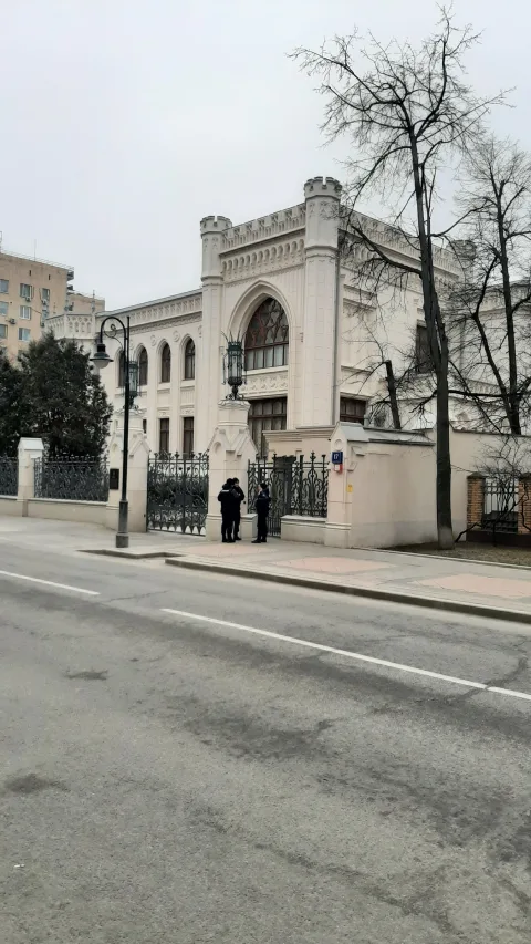 Афиша: Булгаковская Москва: авторский тур по следам «Мастера и Маргариты» в Москве 6 августа 2026