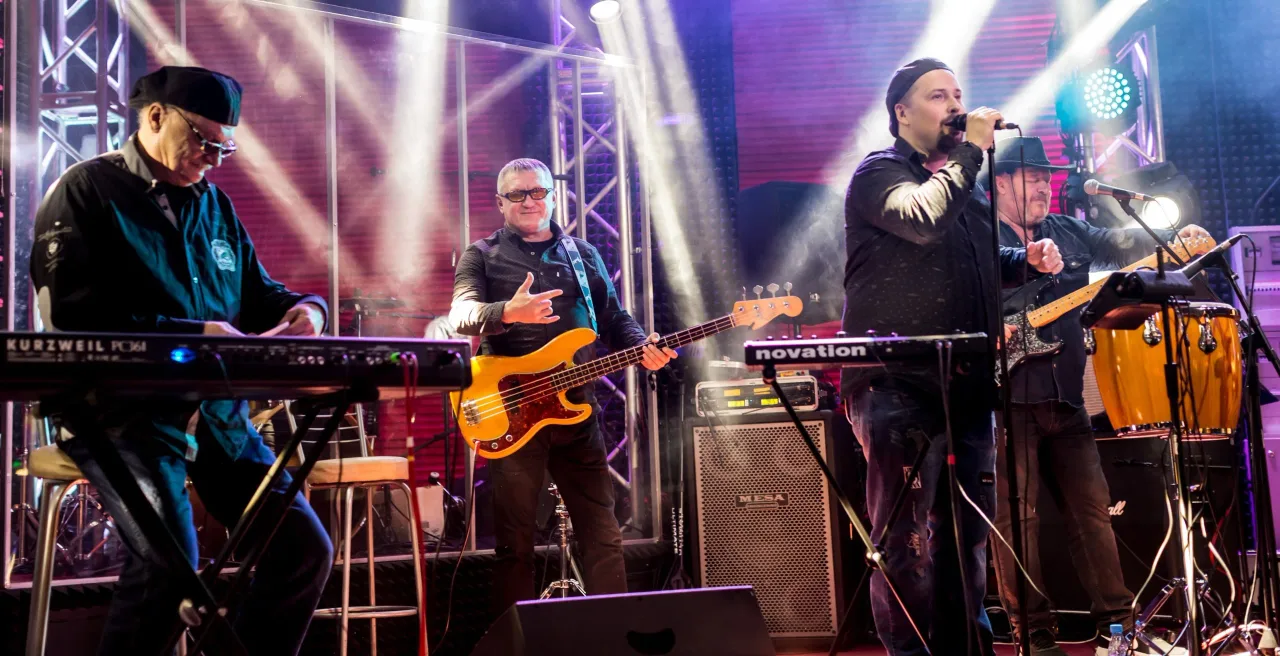 Афиша: Dipped in Purple. Deep Purple & Pink Floyd Tribute в Москве 2 сентября 2026