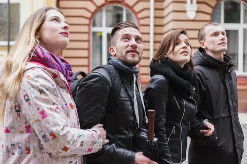 Афиша: Магия кадра, стеклянные крыши и лица эпохи: фотографические ателье Большой Морской и её окрестностей в Санкт-Петербурге 23 августа 2026