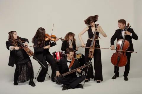 Афиша: Magic Cellos Band. Шедевры Queen на виолончелях в Москве 28 октября 2026