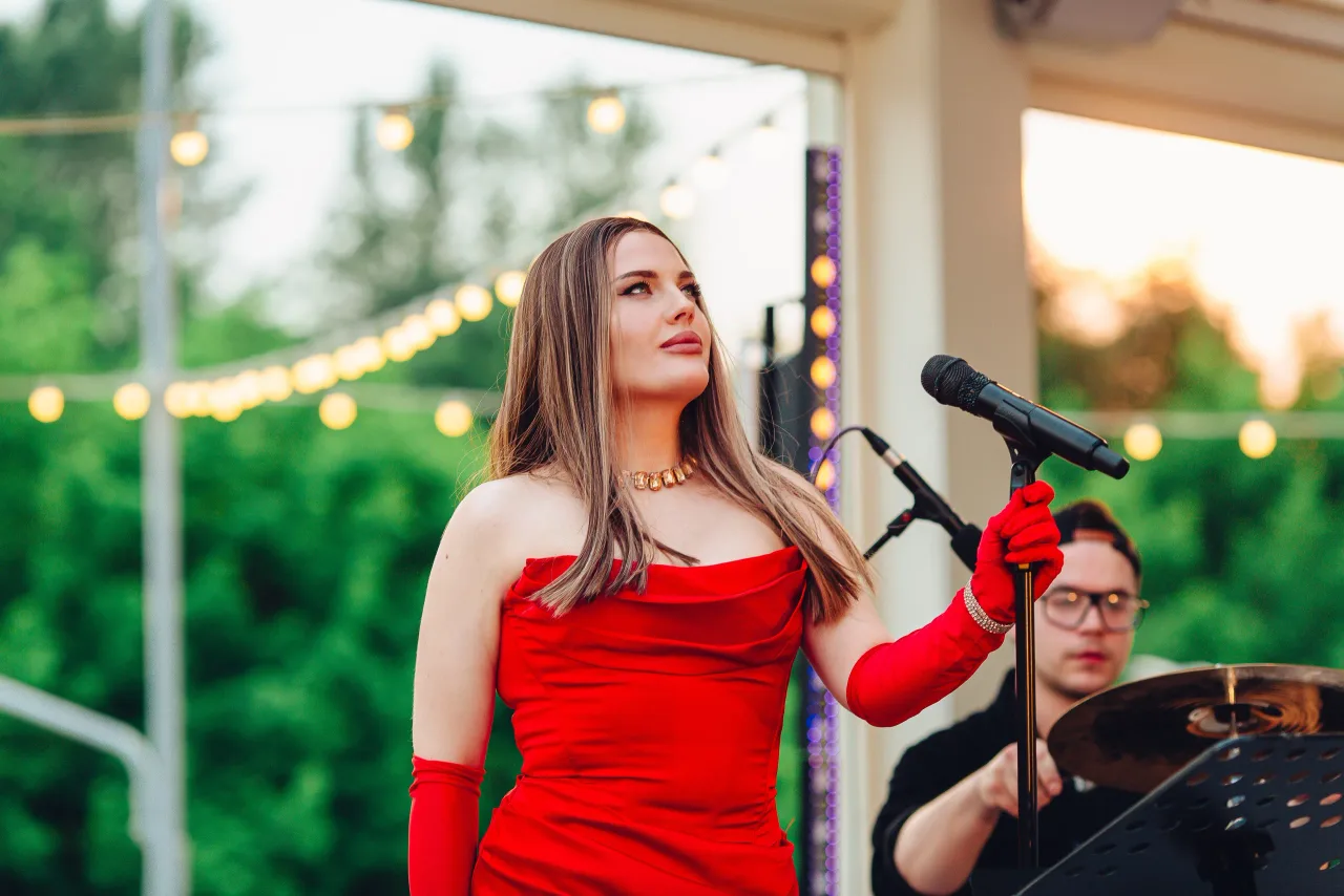 Афиша: Adele Tribute Show. Mareli в Москве 27 августа 2026