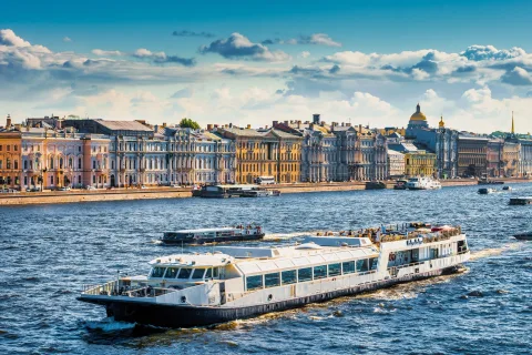 Афиша: Автобус + теплоход по Неве: весь Петербург за 2,5 часа в Санкт-Петербурге 18 сентября 2026