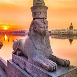 Афиша: Обзорная экскурсия по центру Петербурга и Кунсткамера без очереди в Санкт-Петербурге 23 сентября 2026