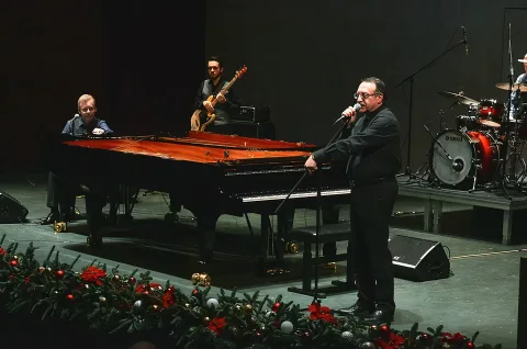 Афиша: Даниил Крамер и Денис Мажуков. Jazz and Roll в Москве 4 октября 2026