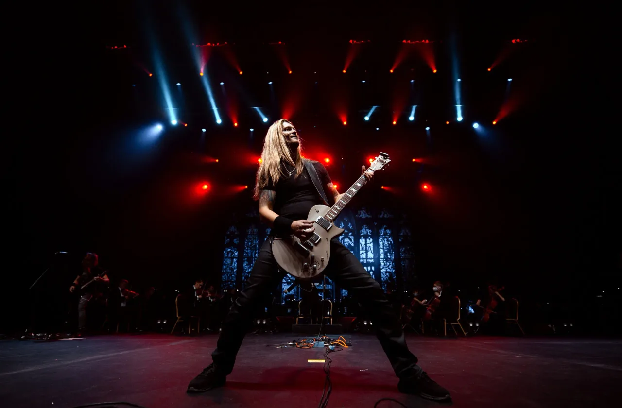 Афиша: Metallica Show S&M Tribute с симфоническим оркестром в Красноярске 23 февраля 2027