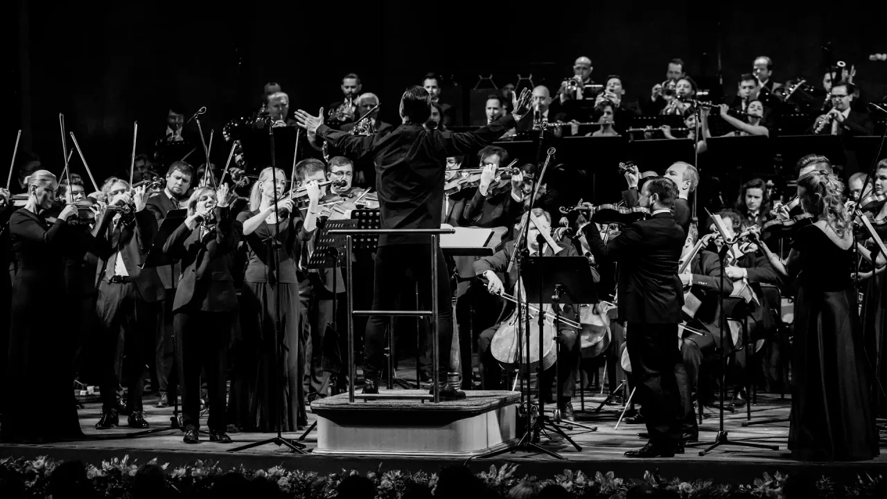 Афиша: Теодор Курентзис. Симфонический оркестр musicAeterna в Санкт-Петербурге 19 сентября 2026