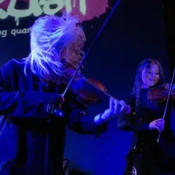 Афиша: Рок-хиты при свечах в Оранжерее в Санкт-Петербурге 9 октября 2026