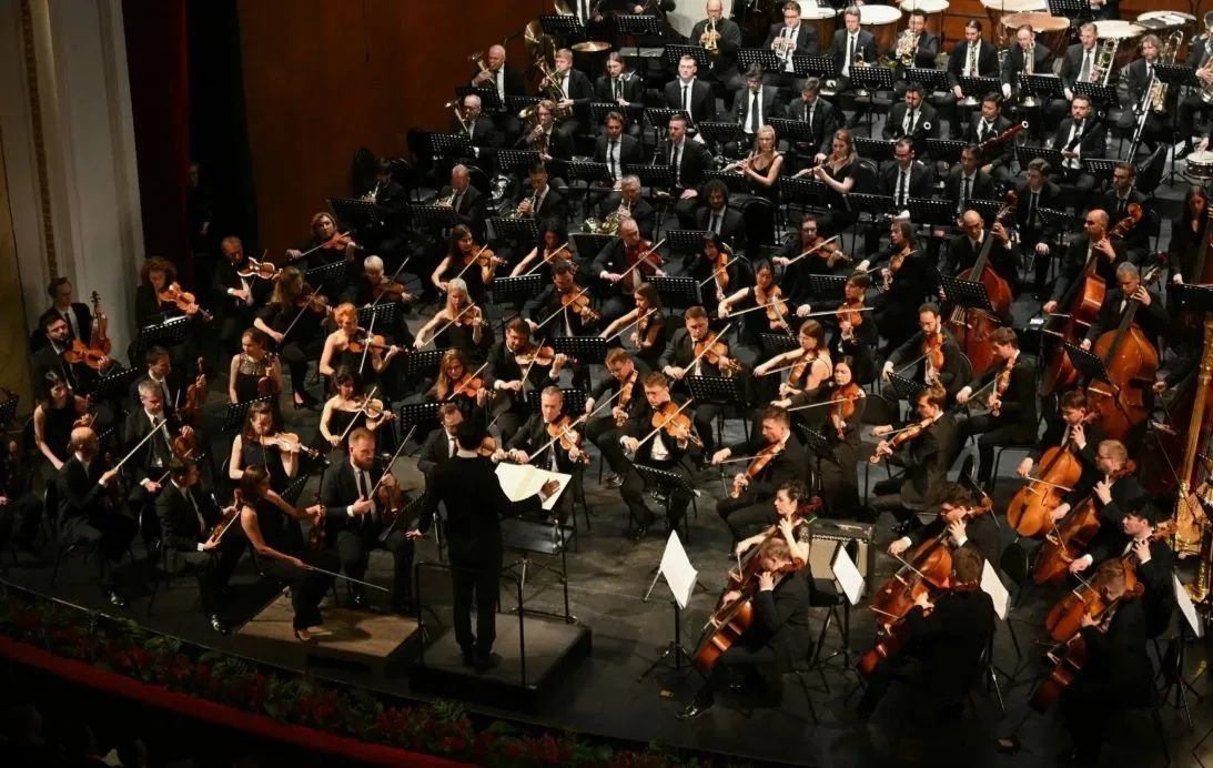 Афиша: Симфонический оркестр «MusicAeterna», Т. Курентзис в Санкт-Петербурге 19 сентября 2026