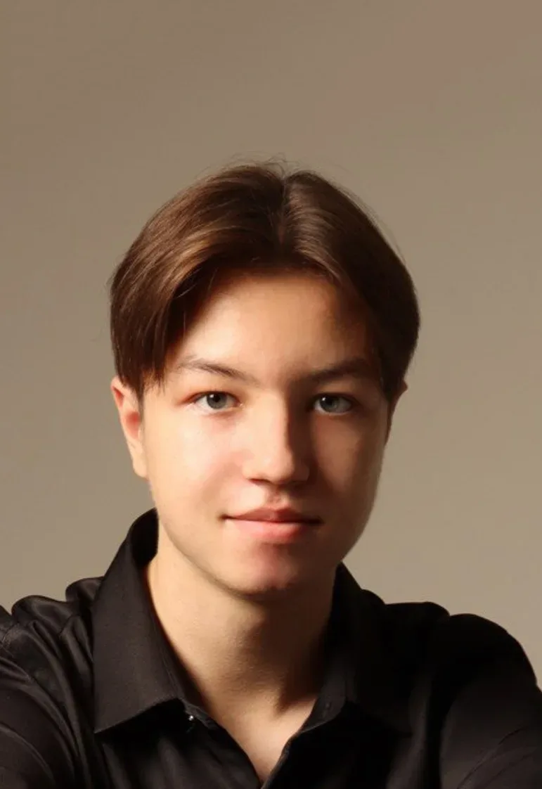 Афиша: Брамс, Шуман, Рахманинов. Александр Биттер в Москве 28 сентября 2026