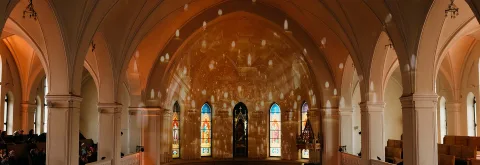 Афиша: Звуки и свечи. Симфонические хиты: ABBA, Michael Jackson, Sting, Pink Floyd в Москве 18 декабря 2026