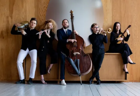 Афиша: Amelie Quintet. Хиты в ритме вечного лета в Санкт-Петербурге 9 октября 2026
