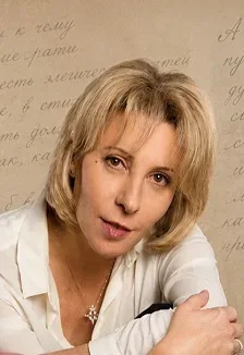 Афиша: Юлия Рутберг. 13 вопросов к Ахматовой в Смоленске 2 октября 2026