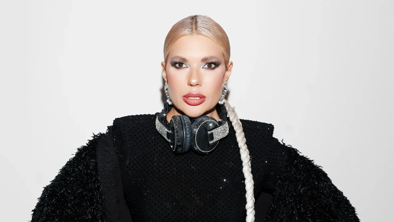 Афиша: Dj Katya Guseva. Выпускной кому за 30 в Москве 26 ноября 2026