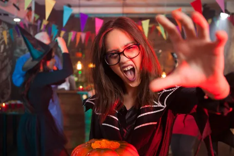 Афиша: Олдскулы Halloween в Екатеринбурге 30 октября 2026