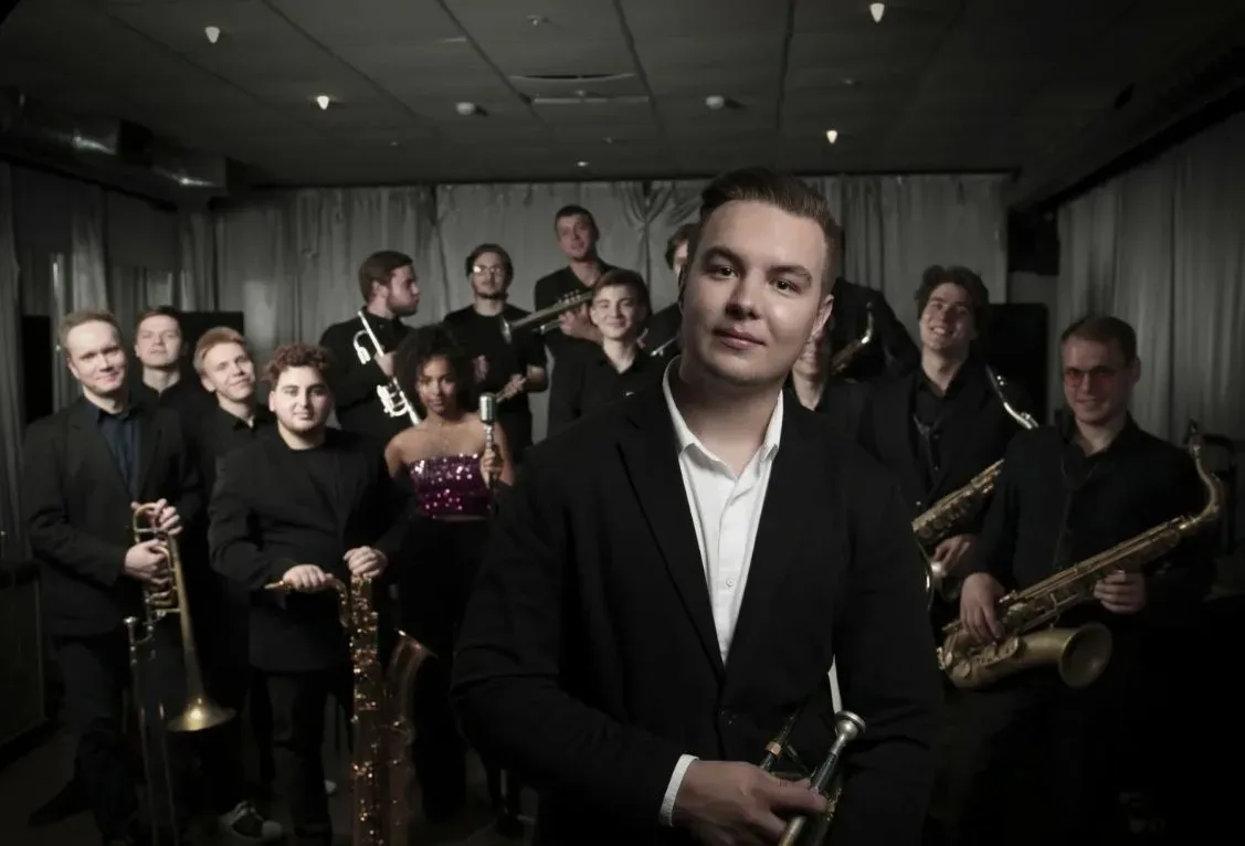 Афиша: Джаз-оркестр «CoolGroove BigBand» в Москве 26 октября 2026