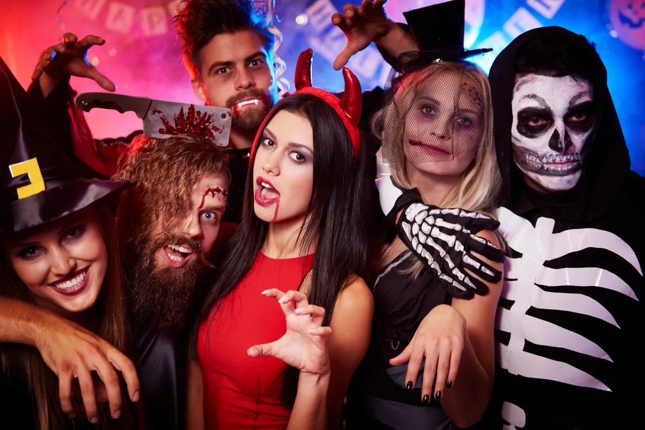 Афиша: RHCP Halloween. Мистическая прогулка на теплоходе в Санкт-Петербурге 30 октября 2026