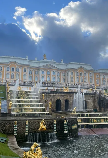 Афиша: Экскурсия в Петергоф с посещением Большого Дворца в Санкт-Петербурге 17 ноября 2026