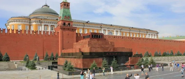 Афиша: Тайны Ленинского склепа в Москве 28 октября 2026