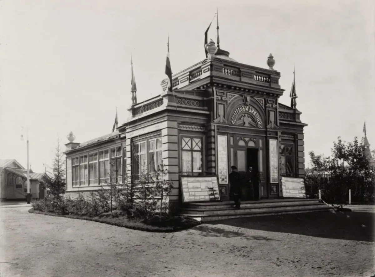 Афиша: Экскурсия по выставке «Россия 1896. К юбилею Нижегородской промышленной и художественной выставки» в Санкт-Петербурге 3 ноября 2026