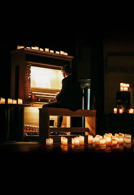 Афиша: Киномузыка на органе при свечах в Москве 27 декабря 2026