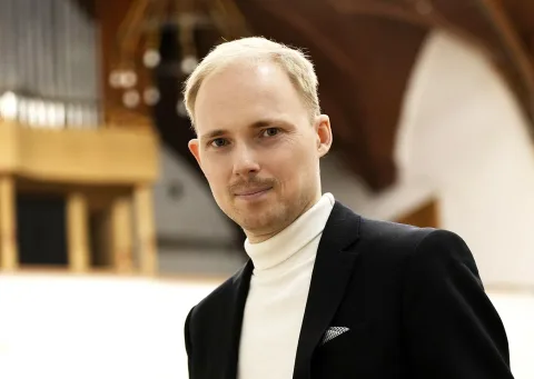 Афиша: Андрей Дубов. Шопен, Брамс, Лист, Рахманинов в Санкт-Петербурге 18 ноября 2026