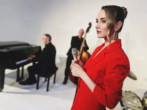 Афиша: Анастасия Лютова & The Big Band. Дни джаза и роз в Чебоксарах 26 ноября 2026
