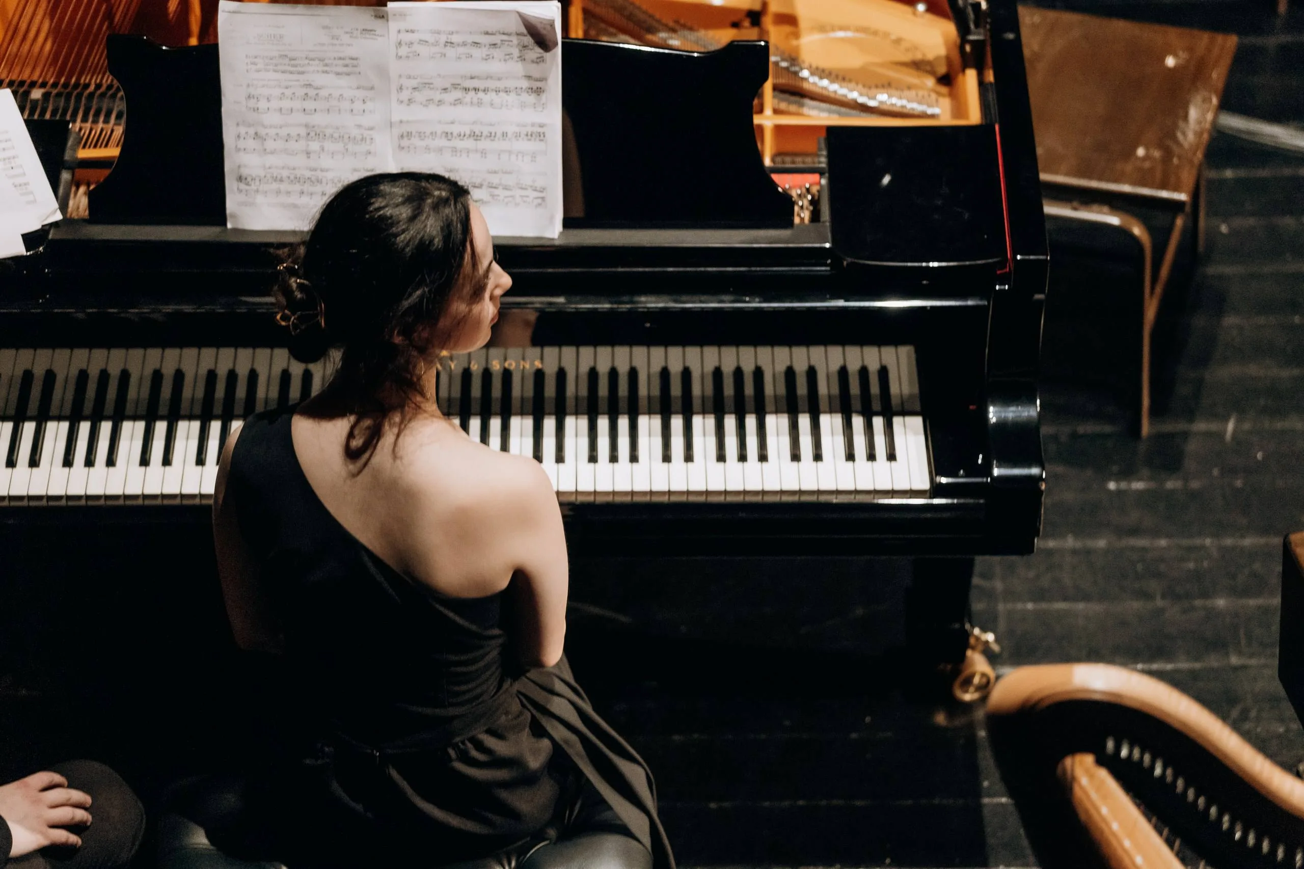 Афиша: Ангелы и Демоны в Санкт-Петербурге 1 апреля 2026