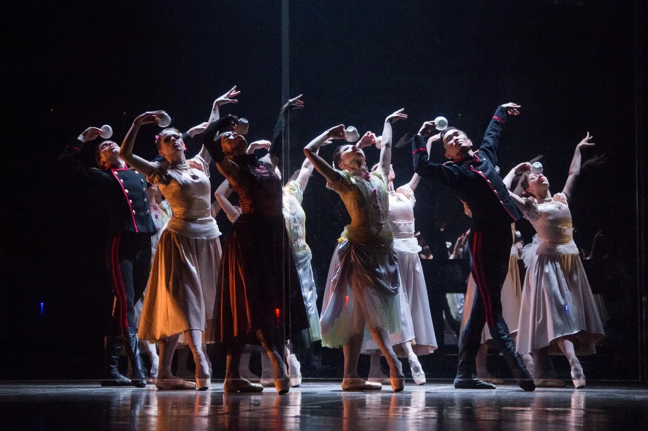 Афиша: Анна Каренина в Петрозаводске 26 апреля 2026