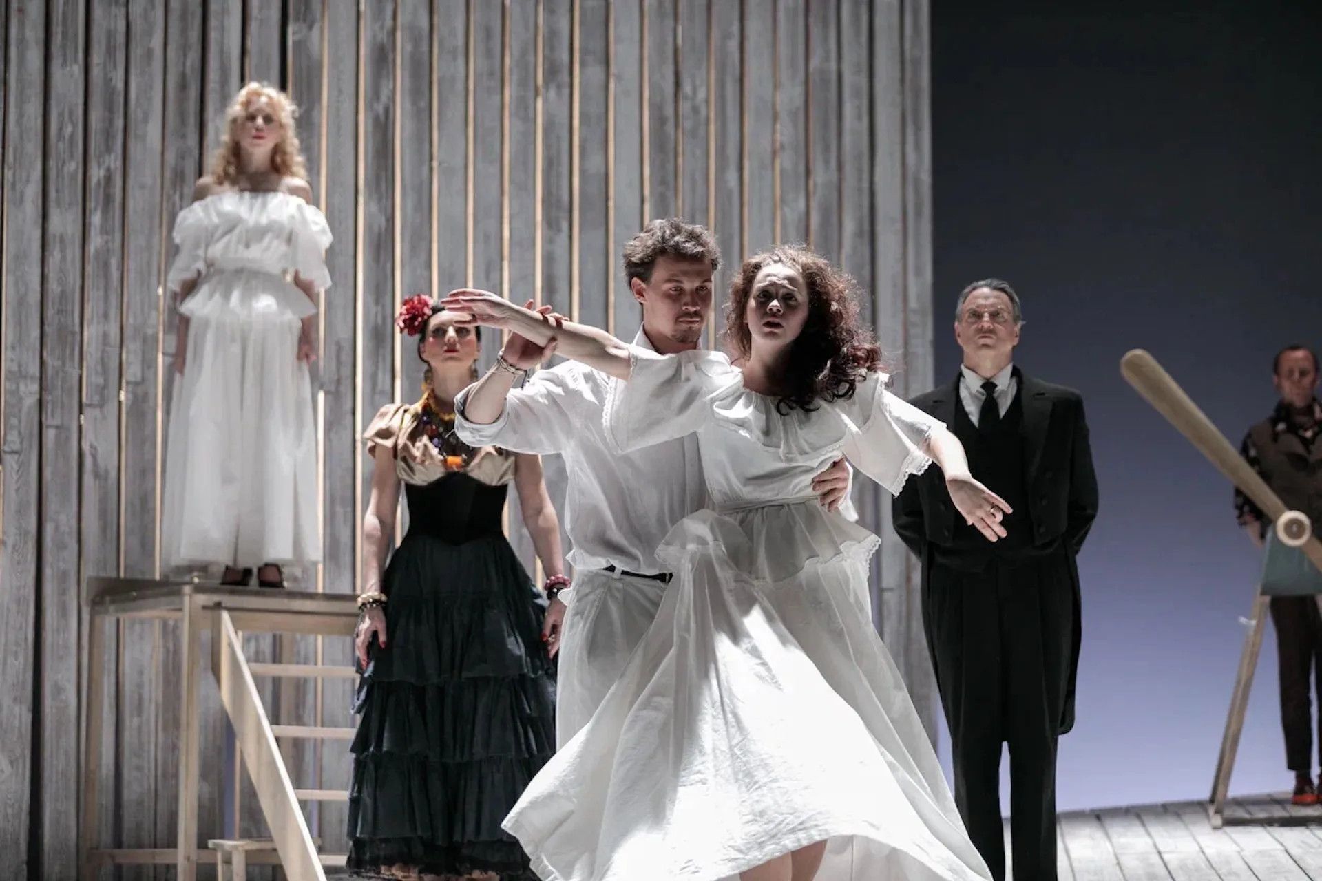 Афиша: Анна Каренина в тропиках в Санкт-Петербурге 13 апреля 2026