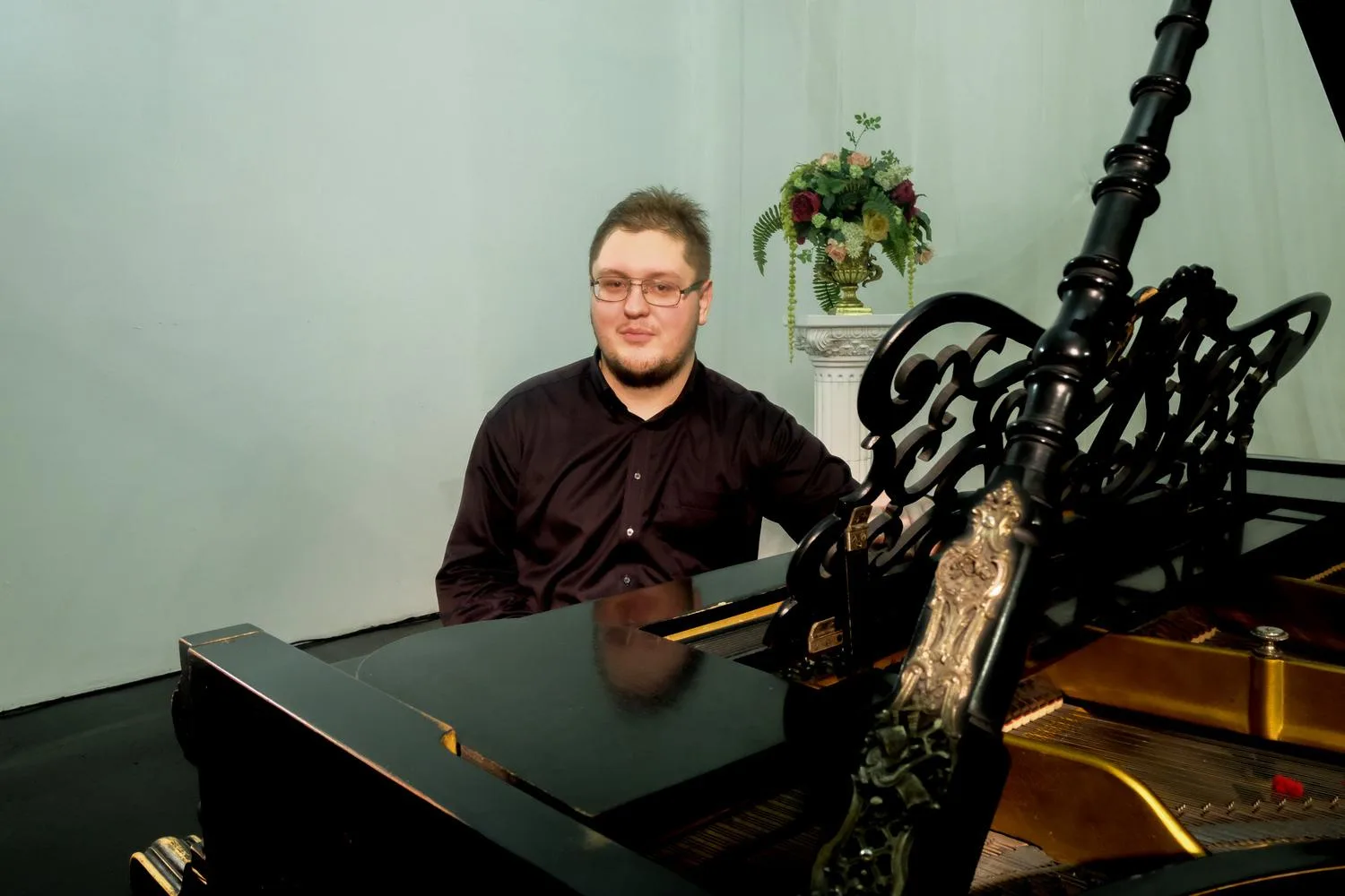 Афиша: Антон Самсонов. Мистер до-диез минор в Санкт-Петербурге 12 апреля 2026