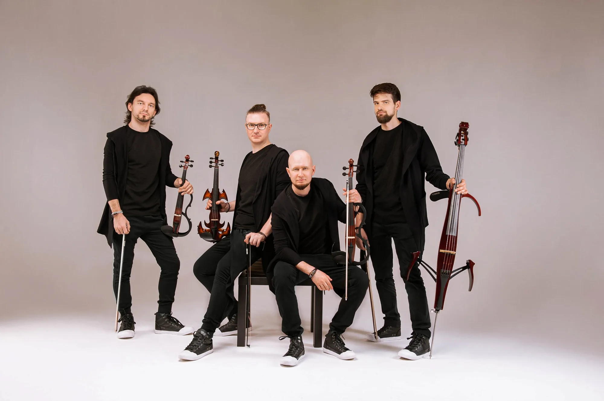 Афиша: Artfonix. Мировые хиты на скрипках в Москве 9 апреля 2026