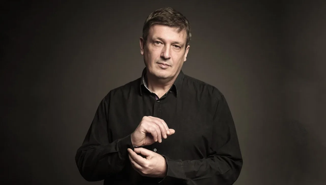 Афиша: Б. Березовский, ГАСО РТ, дирижёр А. Сладковский в Москве 17 апреля 2027