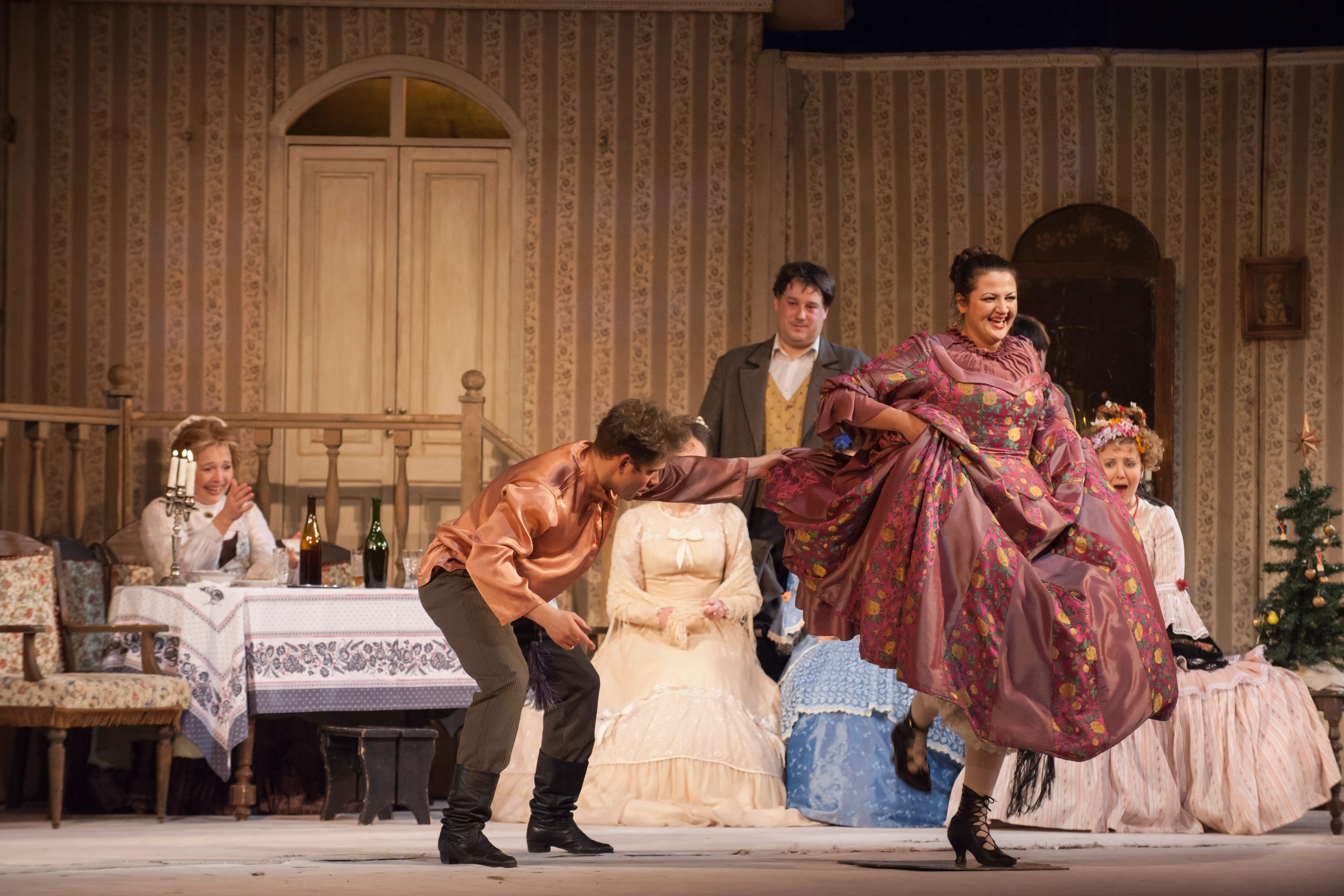 Афиша: Бедность не порок в Москве 15 апреля 2026