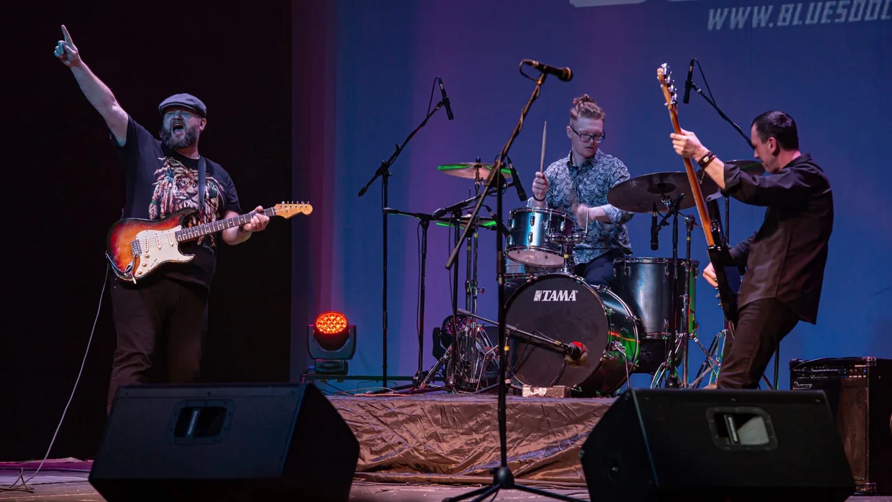 Афиша: Blues Doctors. Блюз-рок в Екатеринбурге 11 апреля 2026