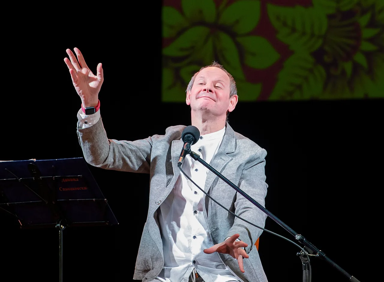 Афиша: Даниил Спиваковский. Сказки «Свинопас», «Огниво» Андерсена с оркестром в Самаре 19 апреля 2026