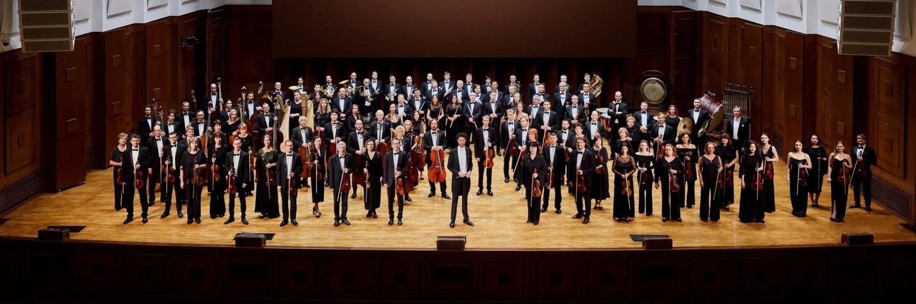 Афиша: Димитрис Ботинис приглашает. Новосибирский академический симфонический оркестр в Новосибирске 18 апреля 2026