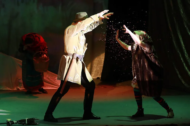 Афиша: Добрые дела Маленькой Бабы-Яги в Москве 19 апреля 2026