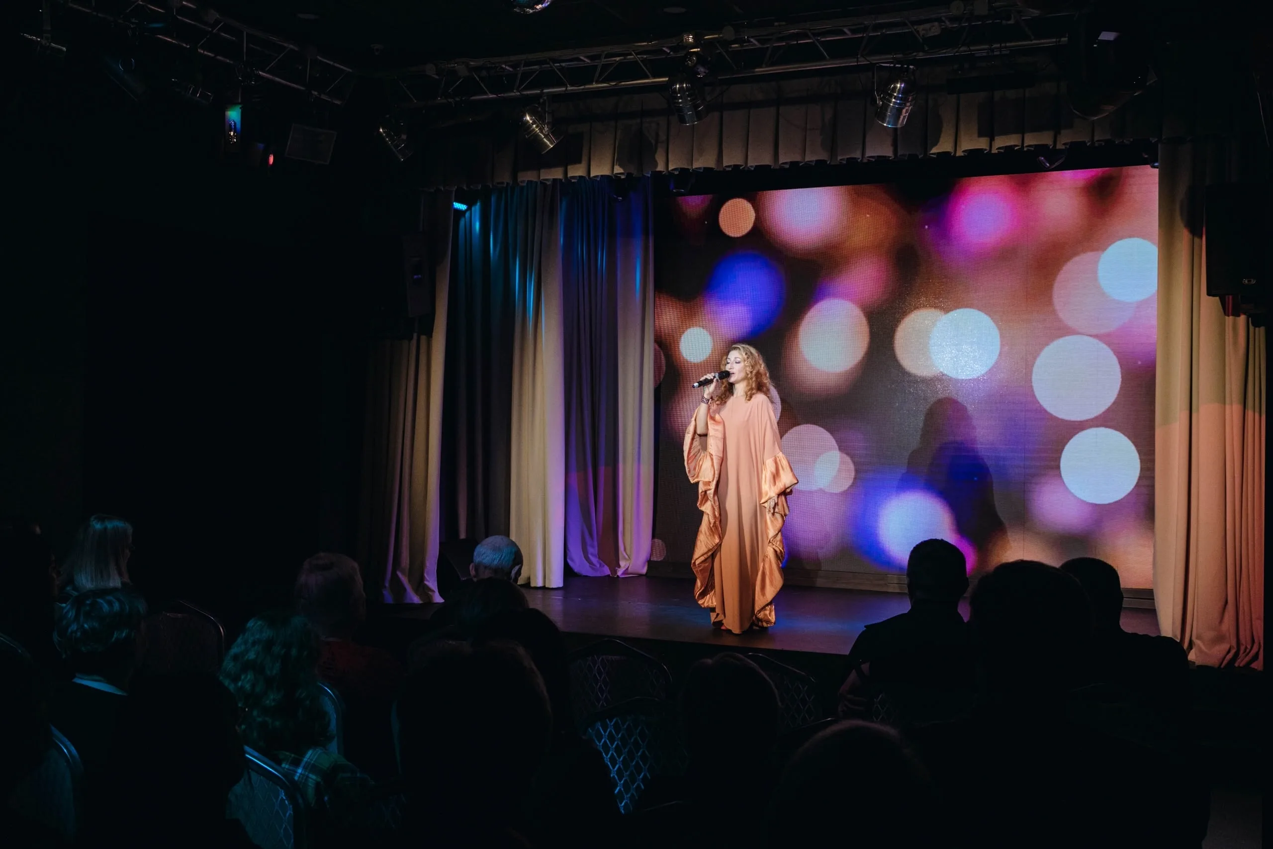 Афиша: Елена Тальковская. Пасхальные встречи в Санкте-Петербург 19 апреля 2026