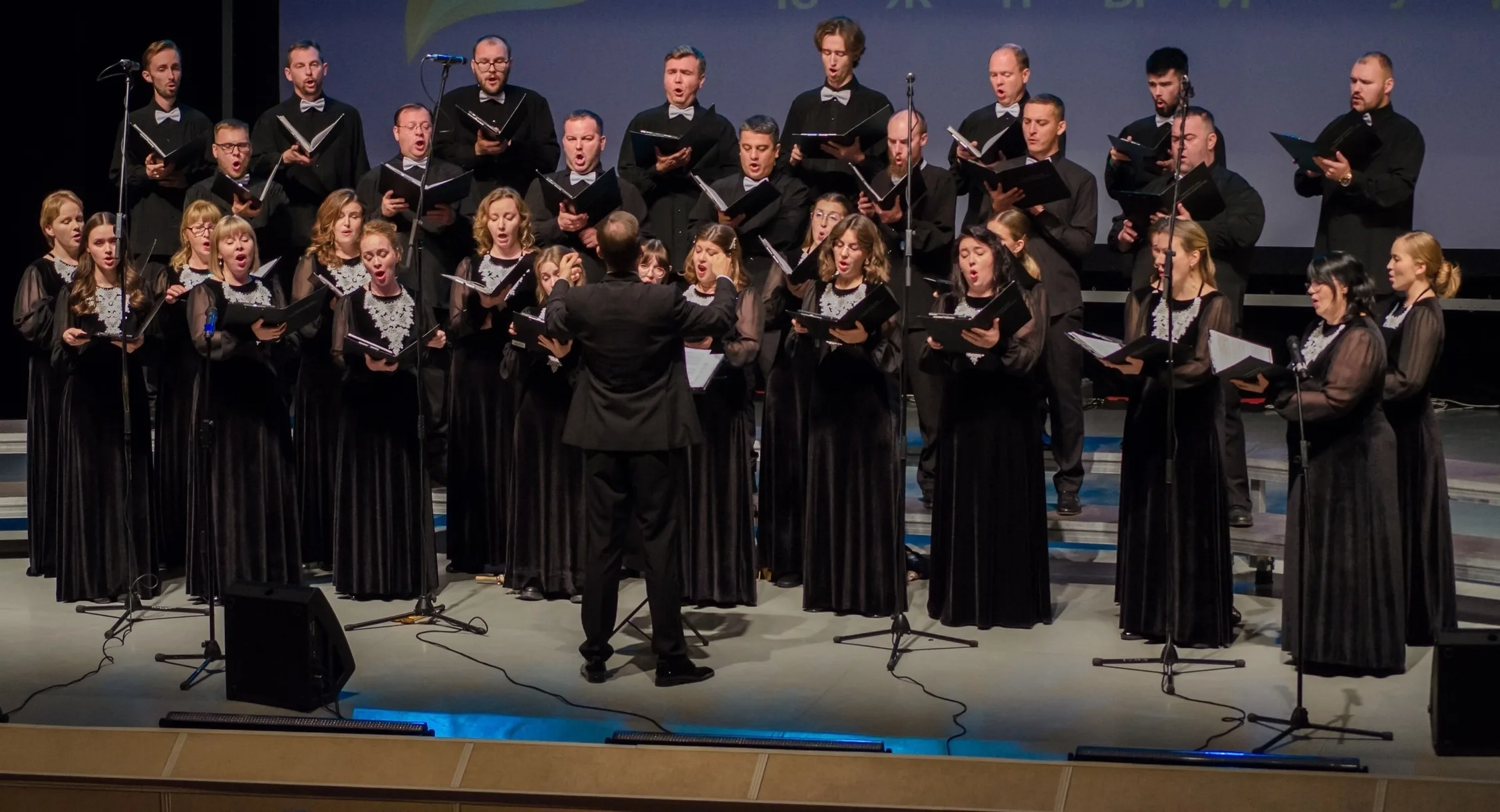 Афиша: Феликс Коробов, Камерный хор «Нижний Новгород» в Нижнем Новгороде 11 апреля 2026